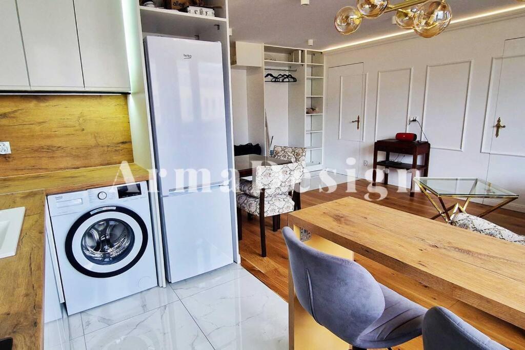 Arma Design Apartment 2 Bedrooms Варшава Екстериор снимка